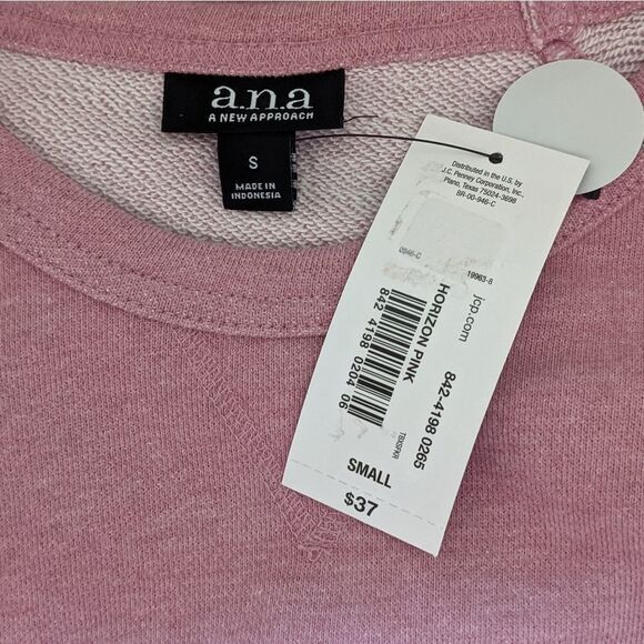 a.n.a Pink Sweatshirt Size Small NWT Distressed Pink Sweatshirt with Raw Edges - Picture 8 of 10